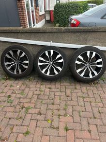 VW Tiguan Alloys