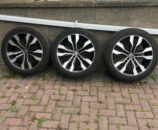 VW Tiguan Alloys
