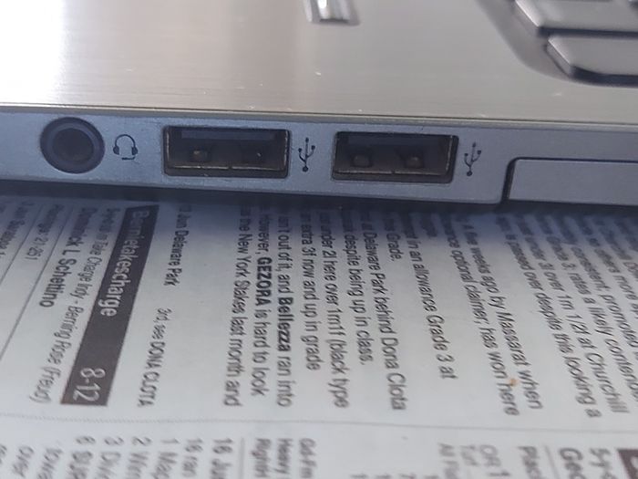 HP ProBook 455 G2AMD A8-7100 Radeon R5, 8 Compute Cores 4C + 4G, 1.8GHz, 12GB Ram, 500GB HD, Windows 10, Micosoft Edge, Chrome, and VLC