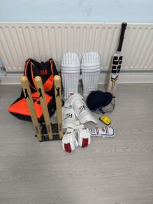 Cricket Kit (8 to 10 yr)
