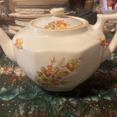 Arklow teapot free postage