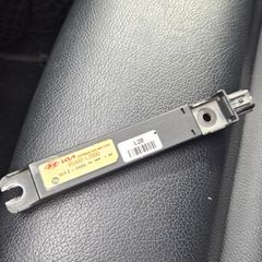 Genuine Hyundai Kia Smart Key Antenna 95460-L2000 OEM
