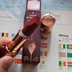 Charlotte Tilbury Lipstick in Walk of No Shame