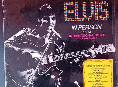 Elvis From Memphis to Vegas/From Vegas to Memphis
