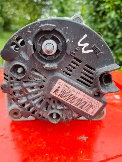 Renault 1.5 dCi Valeo Alternator TG15C146 + New Brushes