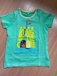 M&S flap t-shirt, 4-5y