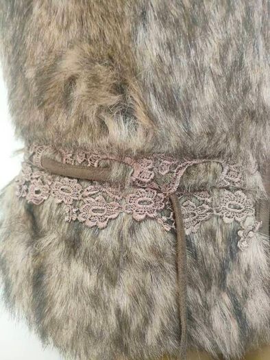 70s inspired faux fur gilet size 42 (M) Festival Season Postage included