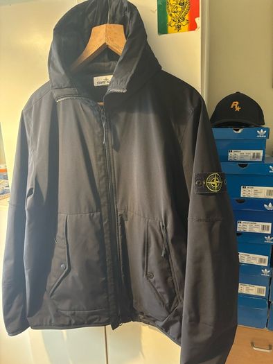 Stone island soft shell-R with primaloft insulation