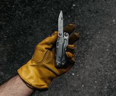 Leatherman Rev