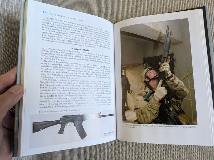 Infantry Small Arms of the 21st Century - Leigh Neville - Military Hardback