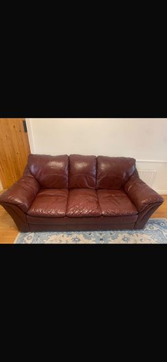 Burgundy 3-seater leather sofa