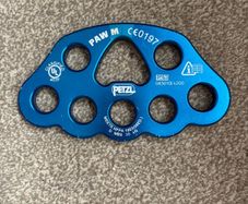 Petzl PAW Medium Rigging Plate in Excellent Condition