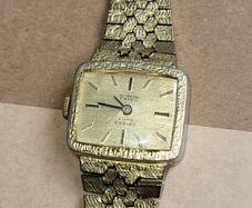 Ladies Vintage gold plated ORTOSA 17J watch