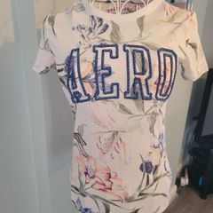 aeropostale tshirt xsmall