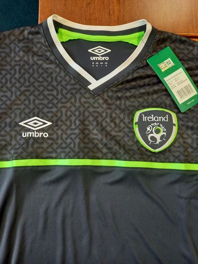 Ireland 2016 Umbro Third Jersey Adult Medium