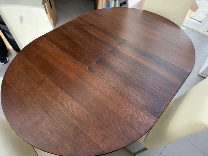 solid wood extendable dining table