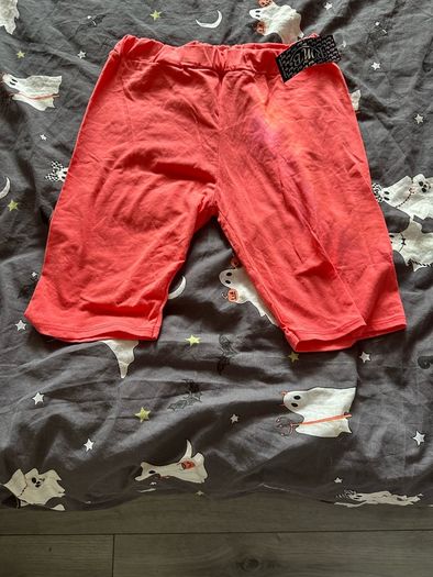 Light orange short