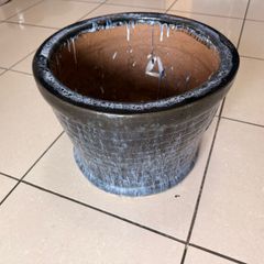 Ceramic pot