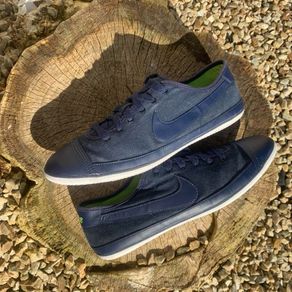 Rare Vintage Nike Lightweight Navy