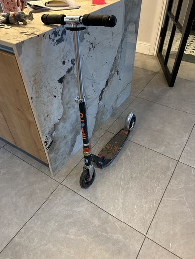 Micro Scooter