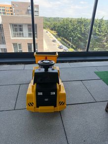 Cat electric ride on dumper truck