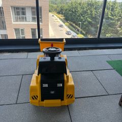Cat electric ride on dumper truck