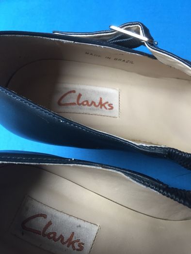 Clark's ladies stylish navy shoes size 37