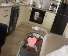 Tiny Love 3-in-1 Baby Rocker and Napper bouncer