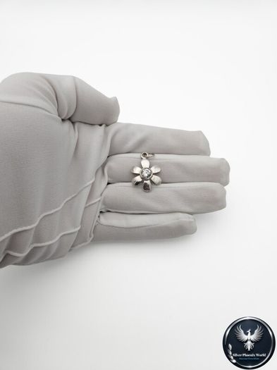 Vintage 935 Sterling Silver & Cubic Zirconia Flower Pendant