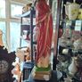 Old Religious Statues 1 Jesus, 2 of Mary and 1 Pope Price is for 1 Only Stage or Movie Props Postage Available, Measurements in the photos, Image 3