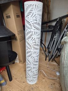 Floor lamp