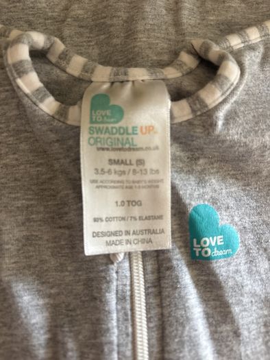 baby blankets and swaddle