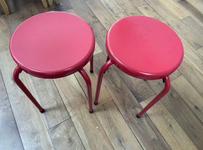 Red stools