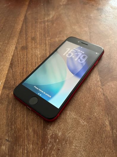 iPhone SE 3 (2022) 64GB Unlocked