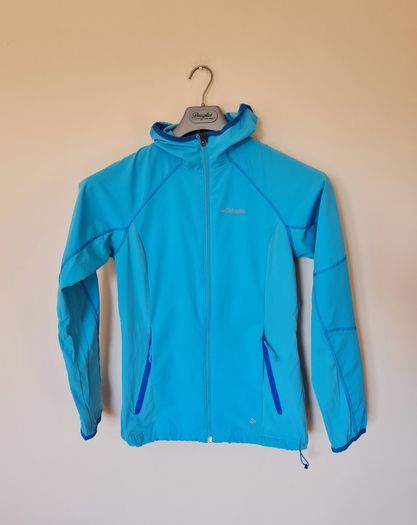 Columbia omni shield hoodie Size small Pit to pit 19" in excellent condition