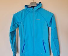 Columbia omni shield hoodie Size small Pit to pit 19" in excellent condition