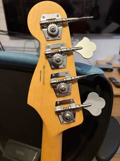 Fretless Jazz Bass