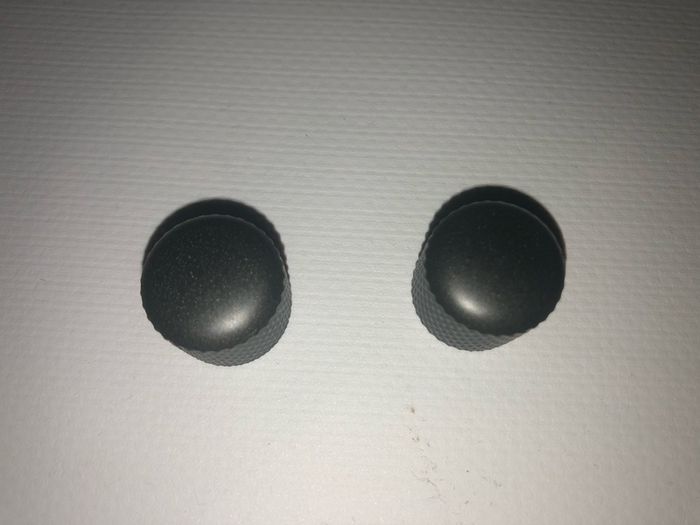 Ibanez Guitar Knobs Set of 2 brand new