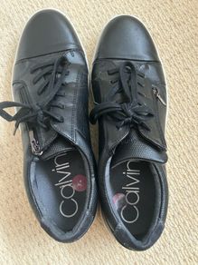 Calvin Kline men's causal shoes. Lightly worn. Size 9'