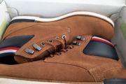 New Tommy Hilfiger tan Boots in box