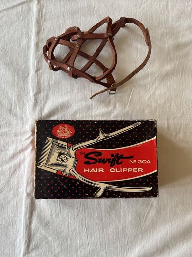 Vintage The Swift No30A dog hair clipper by Browns plus extras