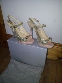 Hoss Intropia designer sandals