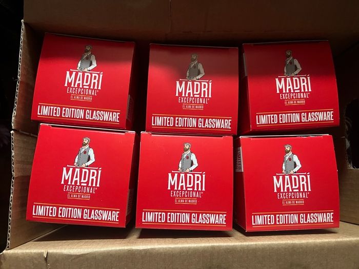 Madri beer Pint Glasses