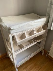 Changing table