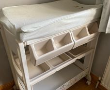 Changing table