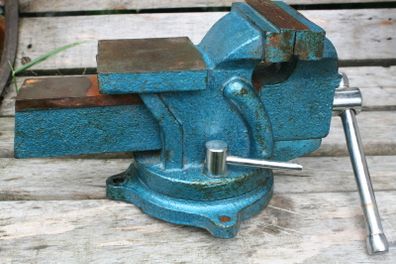 Bench Vice