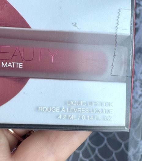 Huda Beauty Liquid Matte Lipstick - Icon - New & Sealed