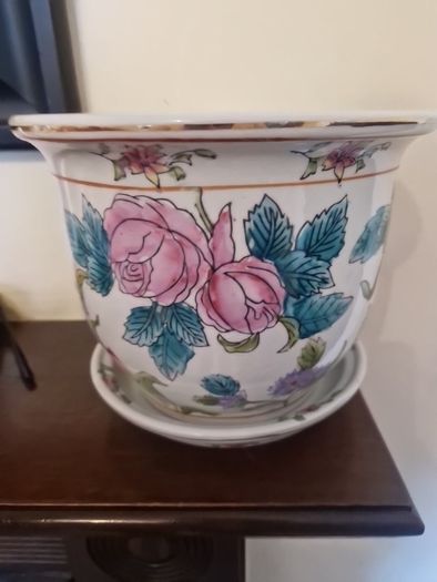 oriental pot