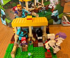 lego. 21171 Minecraft horse stable