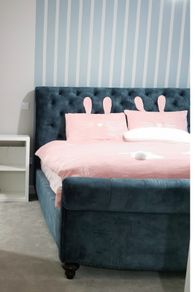 Almost New Bedframe or Headboard